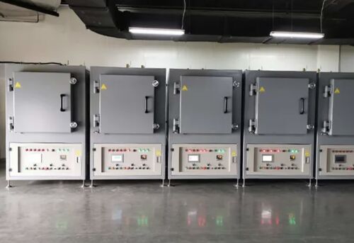 최신 회사 사례 Industrial Glass Furnace Exported to Thailand